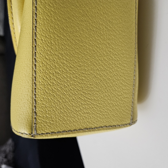 Kate Spade Yellow Satchel - Picture 13 of 16